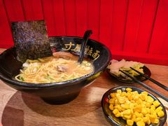 本味豚骨拉面-寸屋拉面(凯德晶萃店)