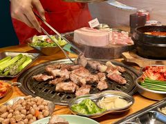 -唯成•韩国炭火烤肉 유성고기