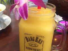 -Dang restaurant (patong phuket)