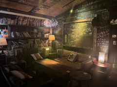 店内雅座-城墙外BAR