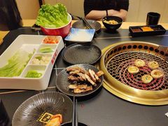 -極屋鮨牛 · 烧肉酒场(时代C馆店)