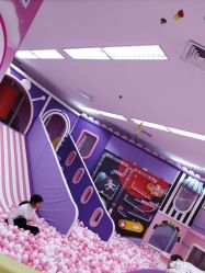 -孩子王童乐园(常德万达店)
