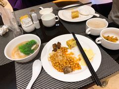 -江门新会碧桂园凤悦凤凰酒店(万达广场店)