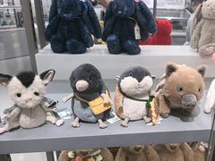 -微缤礼物(青岛海信广场店)