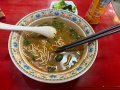 -金杨拉面王小吃面馆·牛三宝面·红烧牛肉粉