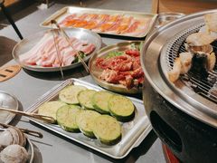 -围炉肉舍丹东海鲜烤肉·烤活鳗(步行街店)