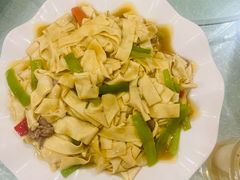 -六顺园清真回族饭店(工程街店)