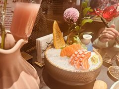 -蟹犇前•帝王蟹雪蟹(陆家嘴店)