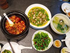 -万重锦·人文川菜馆(骡马市店)