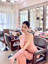 -红馆妆造(中央大街店)