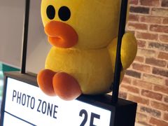 -LINE FRIENDS Garosu-gil Flagship Store
