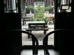 -德居源