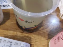 -鑫花溪牛肉米粉(人民广场店)