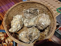 -蚝堡海鲜·威海菜·海肠捞饭·烧烤·亚洲吃蚝公司(幸福门店)