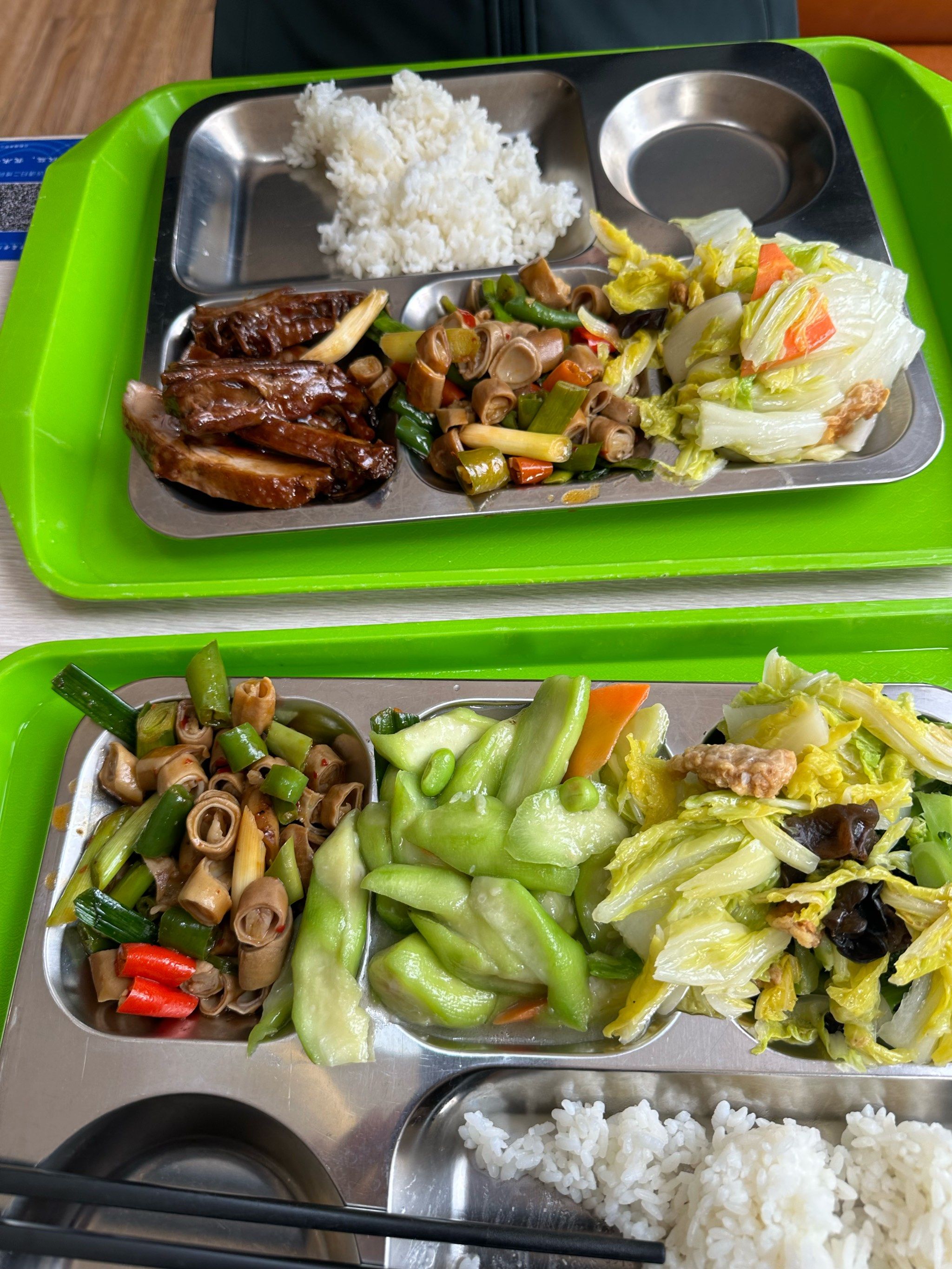 0元玩转这座城 每天吃食堂之