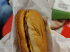 -麦当劳(宝山大厦店)