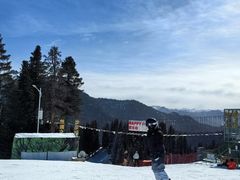 -丝绸之路山地度假区滑雪场