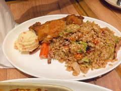 -玛格萝妮比萨屋(四平店)