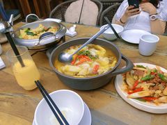 -隔壁老王·家常云南菜(花巷店)