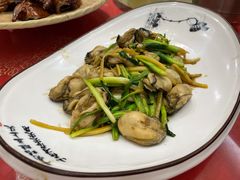 姜葱炒生蚝-东江海辉酒楼·公司团建·商务宴请·生日宴(宝安店)