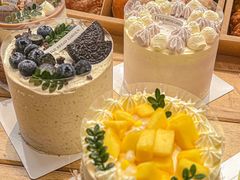 -顶东面包花园·生日蛋糕(世博店)