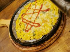 料理烤芝士玉米粒-老东镇啤酒屋海鲜加工·蒸汽海鲜·海鲜烧烤(台东店)