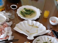 -三姐妹·海鲜大排档