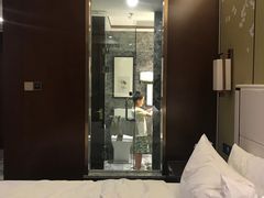 -松月湖大酒店