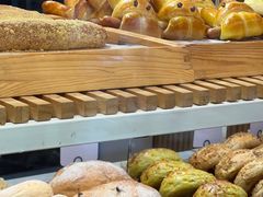 -焙丽拾光(麦凯乐直营店)