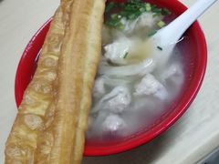 -张阿三馄饨店