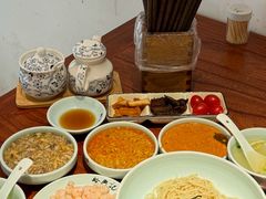 -裕兴记•蟹黄面馆(人民广场店)