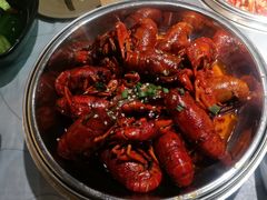 -巴厘龙虾·榜首油焖大虾(音乐学院·沿江酒馆店)