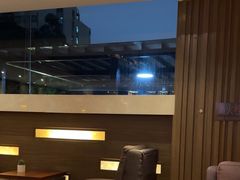 -广州中心皇冠假日酒店·汇点大堂吧