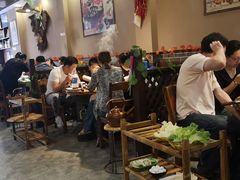 大堂-地锅公社·现炒地锅鸡·地锅鱼·夜宵(罗锦路店)