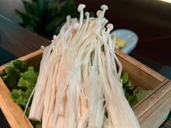 金针菇-大隐·成都火锅Bistro(合生麒麟新天地店)