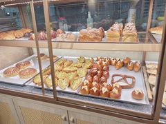 -Dough&Joe团憩(瑞虹天地月亮湾店)