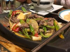 酸木瓜炒牛肉-紫滇源云南生态菜(丹凤街店)