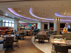 大堂-咖啡苑自助餐厅·中国大饭店