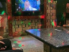-乐翻天量贩式KTV(淞发路店)