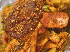 -嘎嘎鸭下巴·爆辣干锅(明教寺店)