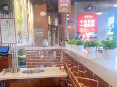 -憨铁匠老火锅(龙岗万科里店)