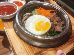 -明洞阿姨·韩式酱蟹烤肉·创意料理(三元桥店)