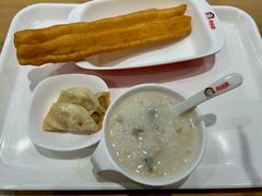 -南城香·饭香串香馄饨香(青年路店)