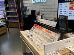 -LOHO眼镜(太阳宫凯德MALL店)