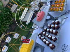 -水桶王国主题餐厅·聚会·生日派对·亲子活动·家庭套餐(亚龙湾希尔顿店)