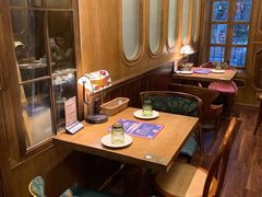 -秘密旅行Bonjour(黑金冠 江南西店)