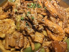 -徐记小怪兽肉蟹煲(中央大街店)