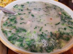 -黄桷树曹家私房菜(江与城店)