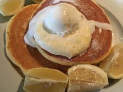 -Pancakes on the rocks(Darling Harbour)