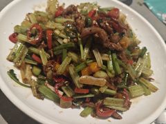 -邑金陵北京烤鸭店·现炒家常菜(ITC MALL店)